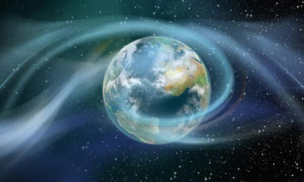 Ученые: Магнитная буря обрушится на Землю 17 мая