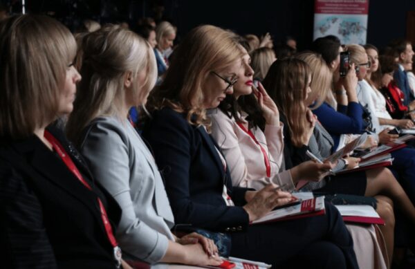 На территории Санкт-Петербурга провели международный форум «Увеличение вклада женщин в экономический рост и благосостояние: создание благоприятного климата»