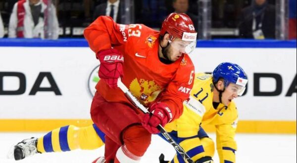 Российские хоккеисты проиграли шведам и попали на канадцев