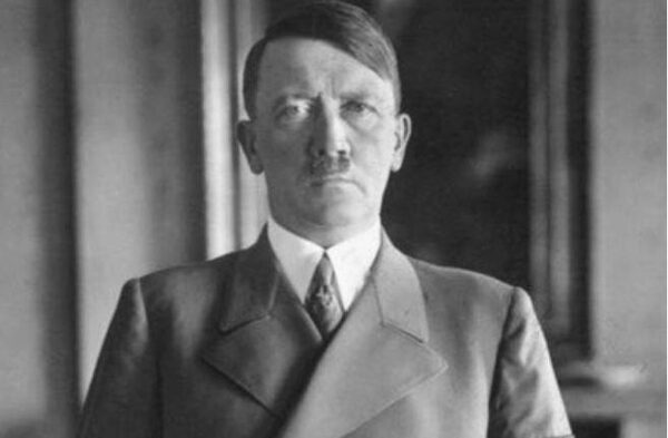Ученые определили настоящую дату смерти Гитлера