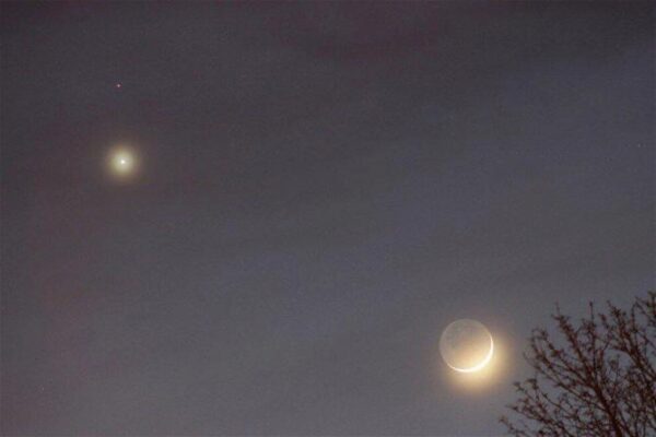 В мае свердловчане увидят Венеру, МКС и тонкую Луну