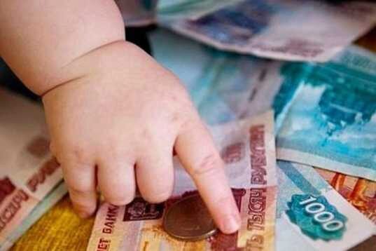 Впервые за 20 лет россиянкам увеличат пособие на детей от 1,5 до 3 лет