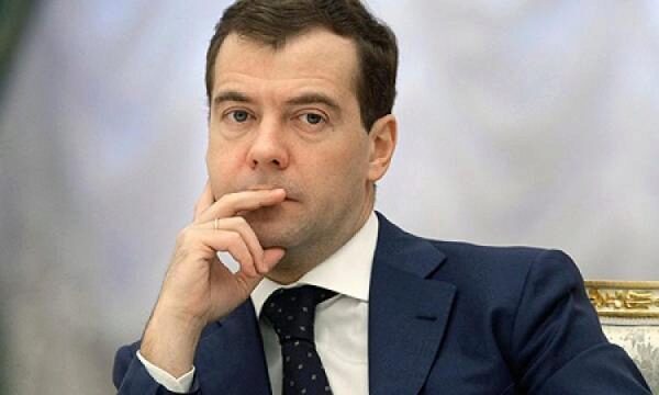 Медведев провел совещание по организации проведения пенсионной реформы