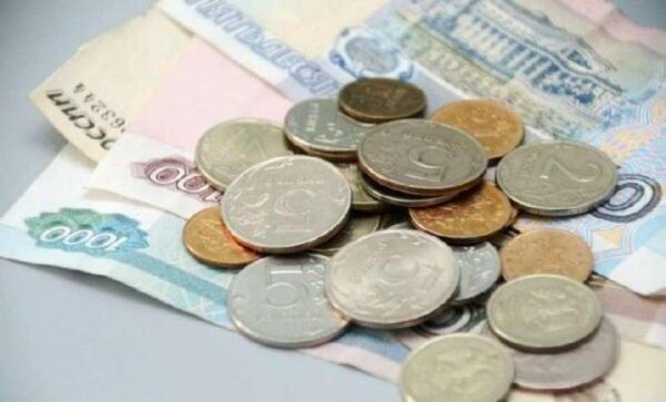 Муниципалитеты Свердловской области получат 213 млн. рублей на поддержку молодых семей