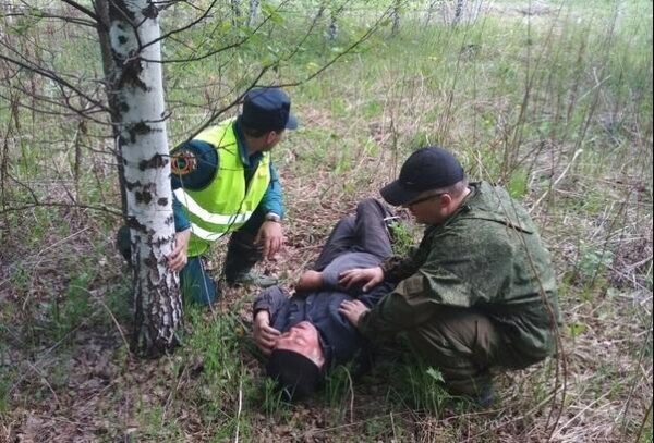 На Урале спасатели нашли пропавшего в лесу пенсионера