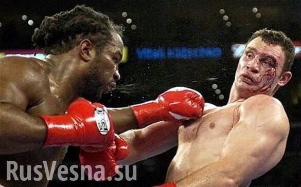 Виталий Кличко проведёт новый бой с легендарным Ленноксом Льюисом