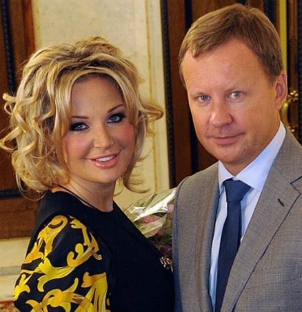 Бывшая супруга Дениса Вороненкова Светлана Макеева развелась с депутатом из-за измен и жесткости