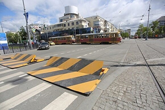 В Екатеринбурге в День города перекроют улицы: трамваи и троллейбусы пустят в объезд