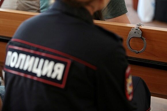 Экс-полицейский в Екатеринбурге заплатит 2 млн рублей штрафа за взятку от ИП