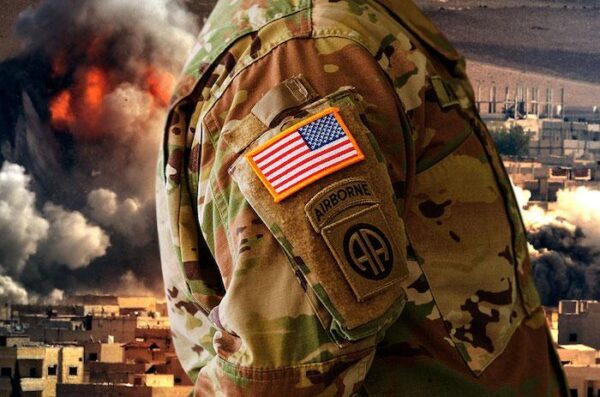 Коалиция США эвакуировала "верхушку ИГ*" из Дейр-эз-Зора, арабские СМИ