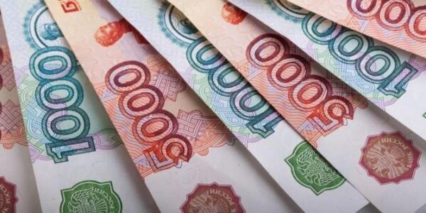 Екатеринбург и Нижний Тагил могут получить более 1,5 млрд. рублей на дороги