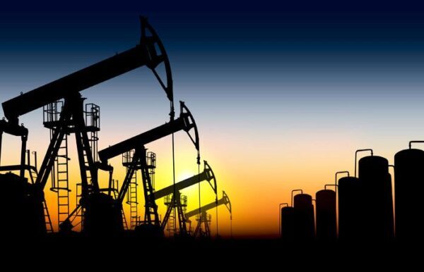 Эксперт: Россия и Китай не исчезнут с глобального нефтяного рынка