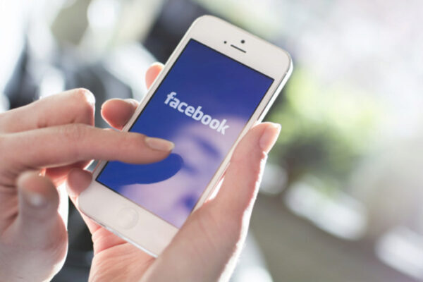 Личные данные российских пользователей в соцсети Facebook «утекли» на сторону