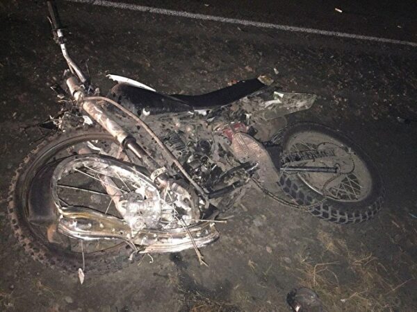 На трассе Екатеринбург — Курган разбились два подростка, ехавшие на мотоцикле