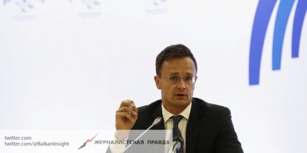 Руководитель МИД Венгрии обвинил ЕС в тайном бизнесе с РФ