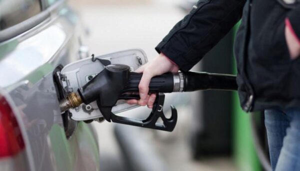 В Москве поднялись цены на бензин
