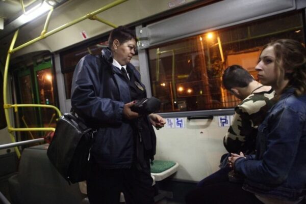 Власти Севастополя ликвидируют «ночной тариф» в общественном транспорте