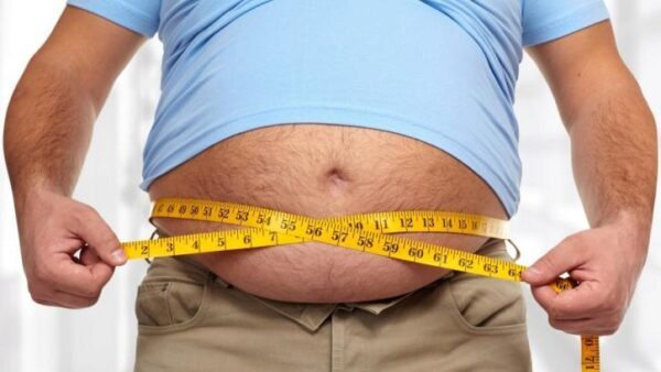 Женщины и мужчины по-разному переносят ожирение в области живота, считают ученые