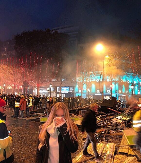 Елизавета Пескова — о погромах в Париже: «Круто, что народ может выразить недовольство»