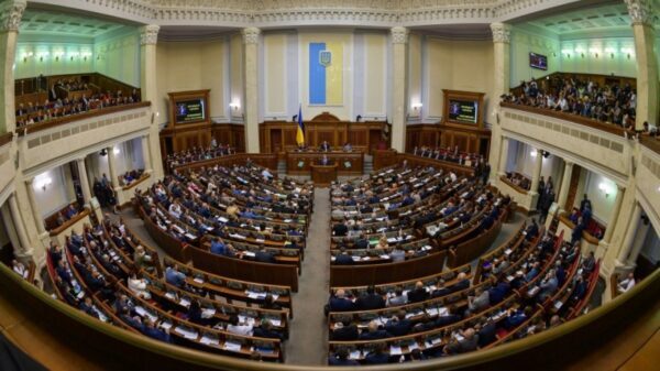 Геращенко: Коалиция в Раде не поддержит отставку Луценко