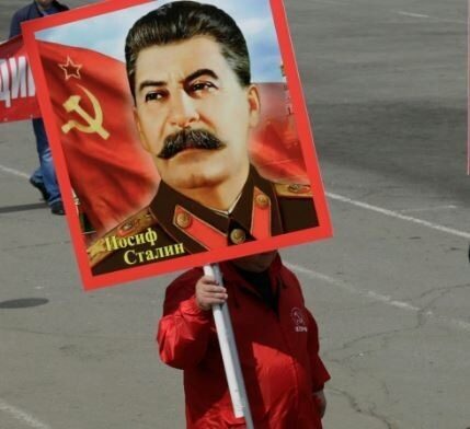 Командование ЦВО запретило установку памятника Сталину у Дома офицеров в Новосибирске
