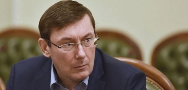 Луценко обвинил Раду в «безнаказанности, которая довела до двух Майданов»