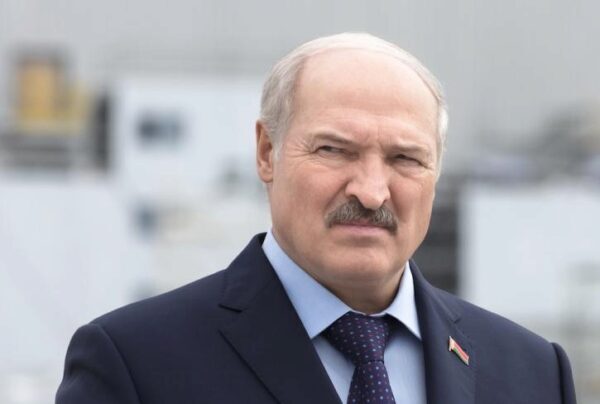 Лукашенко пообещал зеркальный ответ Минска и Москвы, если Польша разместит базы США