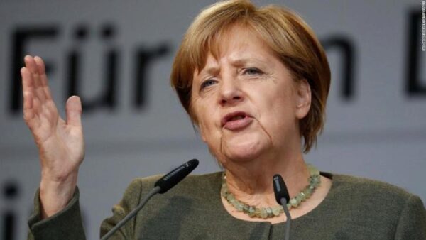 «Мы готовы»: Меркель сделала заявление по Украине, Франция поддержала