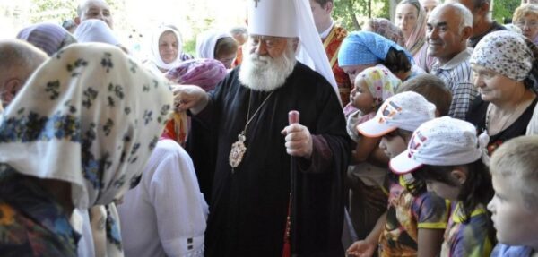 Один из митрополитов УПЦ МП пойдет на объединительный собор