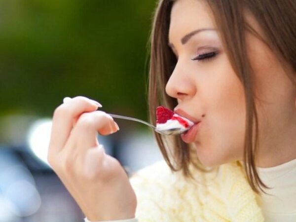 Похудеть на мороженом и чипсах – легко, говорит австралийский диетолог