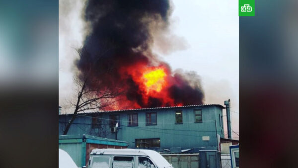 Горит рынок в нижнем. Пожар в Балашихе. Сгорел рынок в Балашихе. Пожар в Балашихе сейчас. В Балашихе горит строительный рынок.