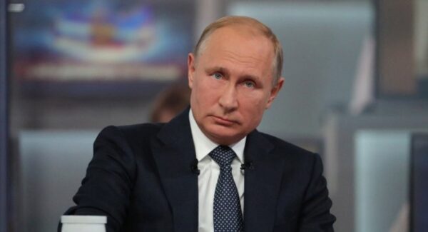 Президент РФ предложил не сажать в тюрьму за плагиат и растрату