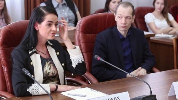 Российская чиновница оправдалась за свои слова о ненужности молодежи