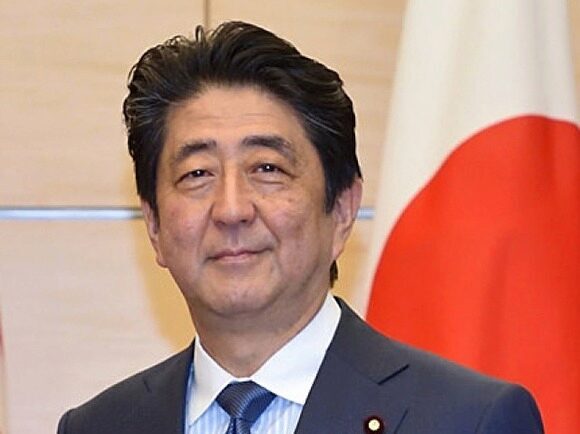 Синдзо Абэ пообещал, что в случае передачи Курил Японии, там не появится баз США
