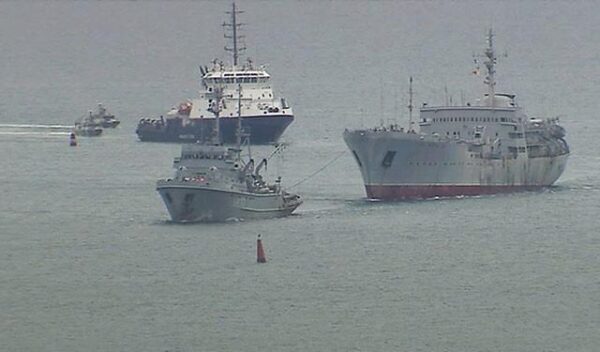 Украина выслала подкрепление к нарушившим морские границы кораблям, обвинив Россию в агрессии