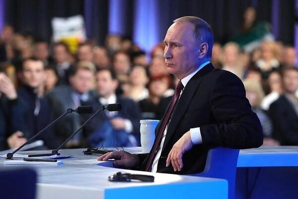 В Кремле назвали вероятную дату большой пресс-конференции президента РФ Владимира Путина
