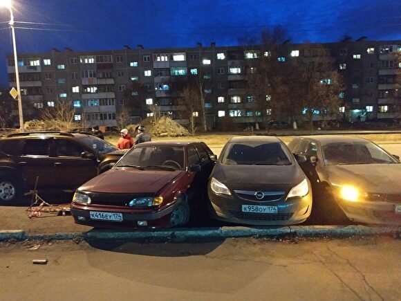 В Челябинске произошло ДТП с участием пяти легковушек