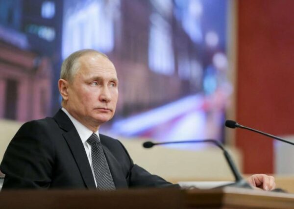 Владимир Путин сообщил об отношении Москвы к учениям НАТО у границ России