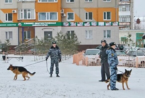 В Сургуте объявлен в розыск мужчина, который грозился сжечь офис Сбербанка