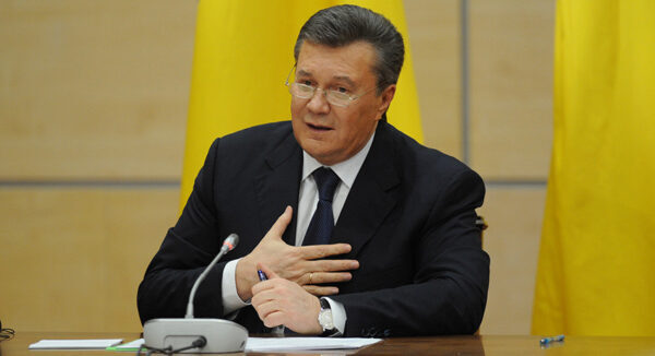 Янукович не выступит в суде по делу о госизмене из-за полученной травмы