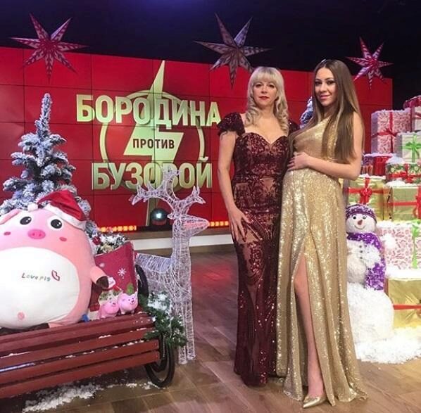 Алена Савкина планирует уйти в декрет перед Новым годом