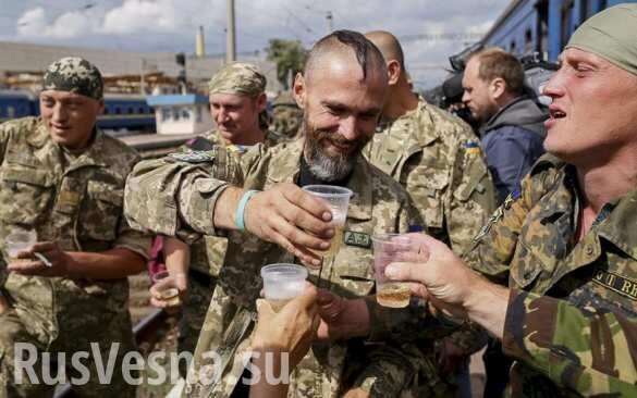 Армия «аватаров»: Порошенко рассказал об алкоголизме в «АТО»