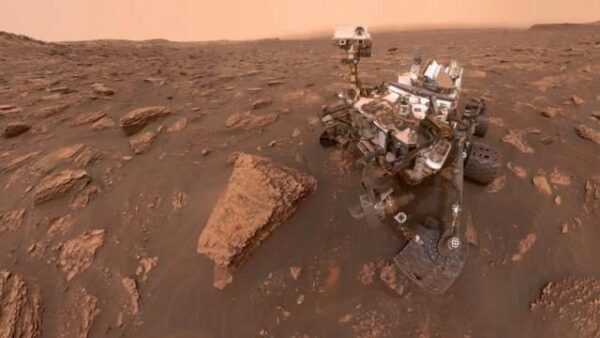 Блестящий предмет на поверхности Марса всколыхнул ученое сообщество