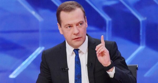 Медведев сообщил о непростом периоде для партии «Единая Россия»