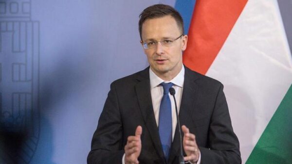 МИД Венгрии сообщил о бизнесе на миллиарды между ЕС и Россией вопреки санкциям