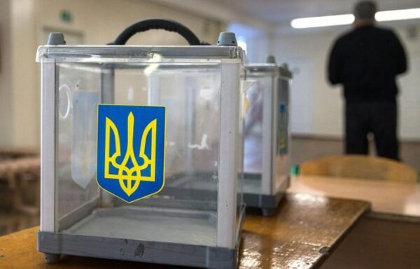 На Украине предлагают проверять кандидатов в президенты у психиатра