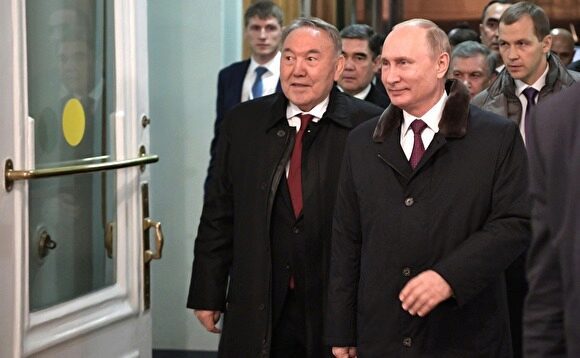 Незыгарь рассказал о том, как Путин вмешался в ситуацию с претензиями к фонду Сокурова