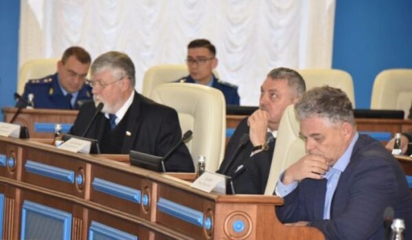 Севастопольские депутаты вновь не набрали голосов для преодоления вето губернатора
