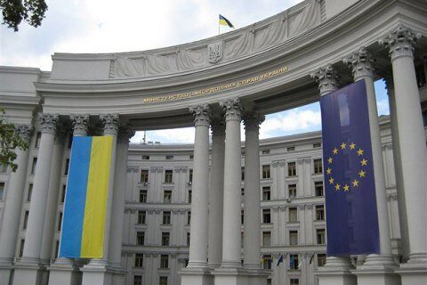 Украина срочно созвала встречу стран-подписантов Будапештского меморандума