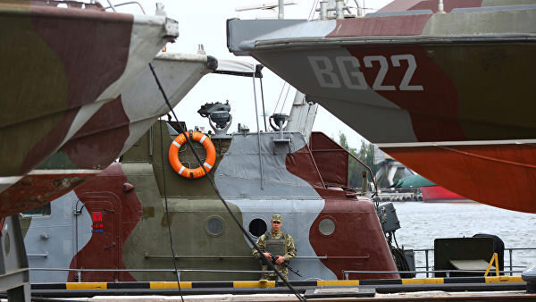 Украинский флот на Азовском море получил флагманский корабль